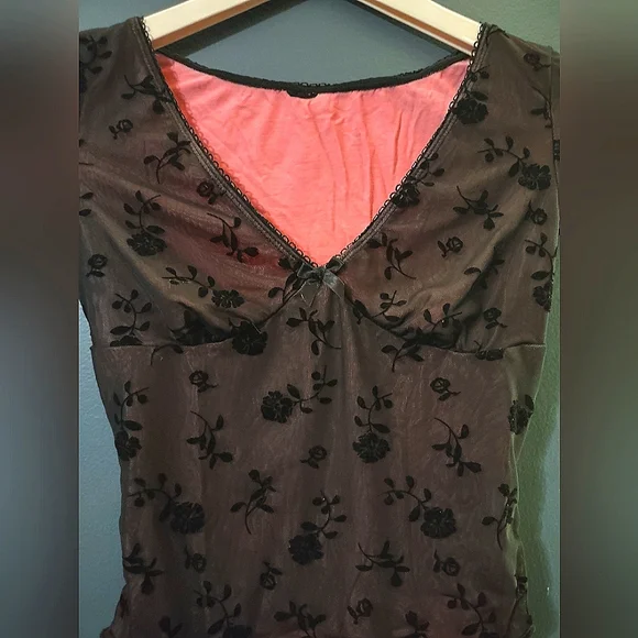 Y2K Floral Mesh Black and Pink Top - XS - Picture 2 of 6